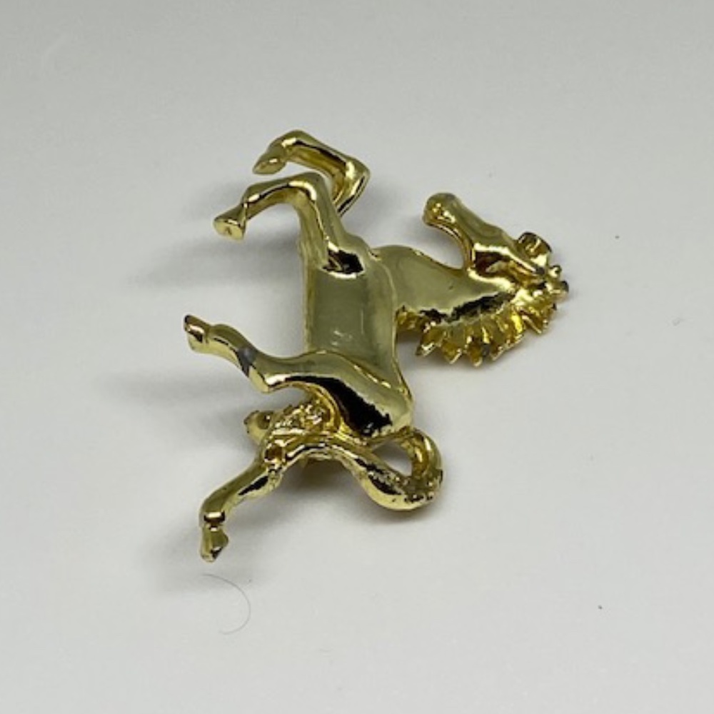 Running Horse Gold Brooch - Picture 4 of 4